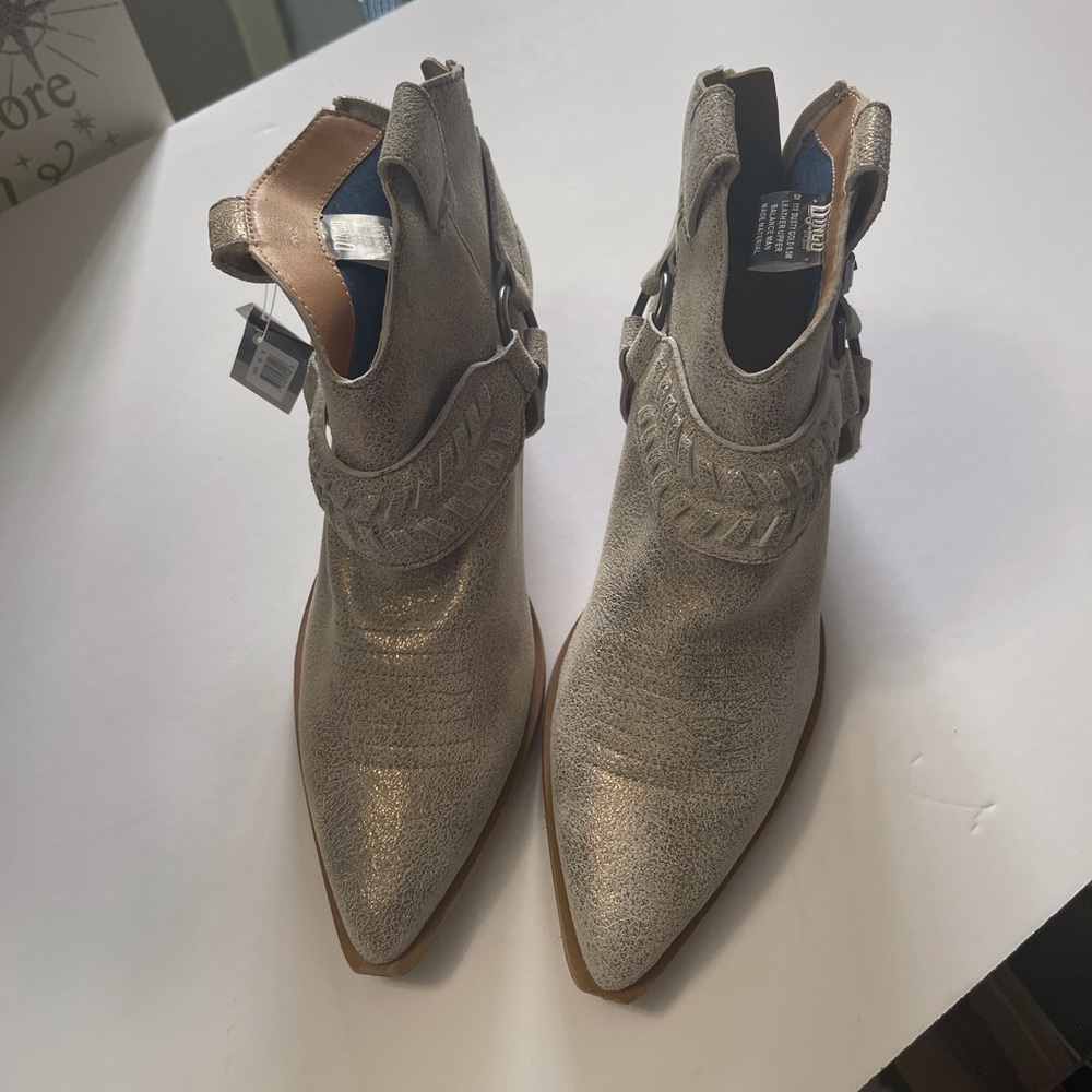 Dingo Ankle Western Boots NWT 6.5